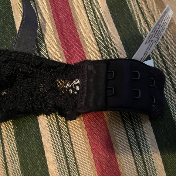 Gillian & O’Malley 34c Unlined Lace Balconette Bra - Picture 3 of 5